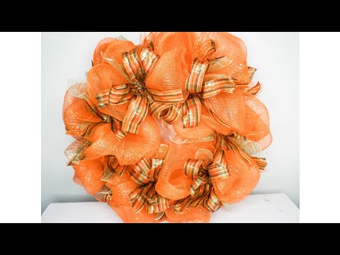 DIY: Poofy Plaid Bow Deco Mesh Fall Wreath || Quick and Easy