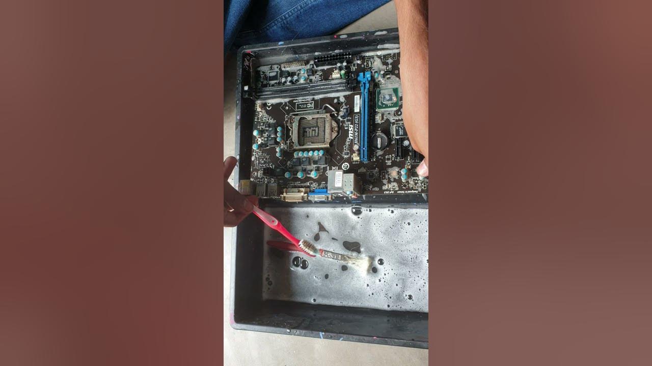 MSI MOTHERBOARD NO DISPLAY ISSUE MSI H61P22 (G3) cleaning motherboard using water YouTube