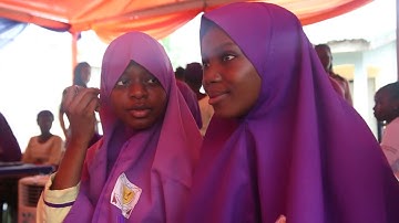 MicroBlocks workshop teaches physical computing to girls in Abuja, Nigeria