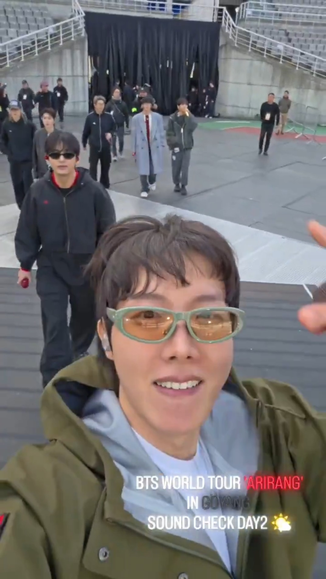 BTS WORLD TOUR ARIRANG SOUNDCHECK - YouTube