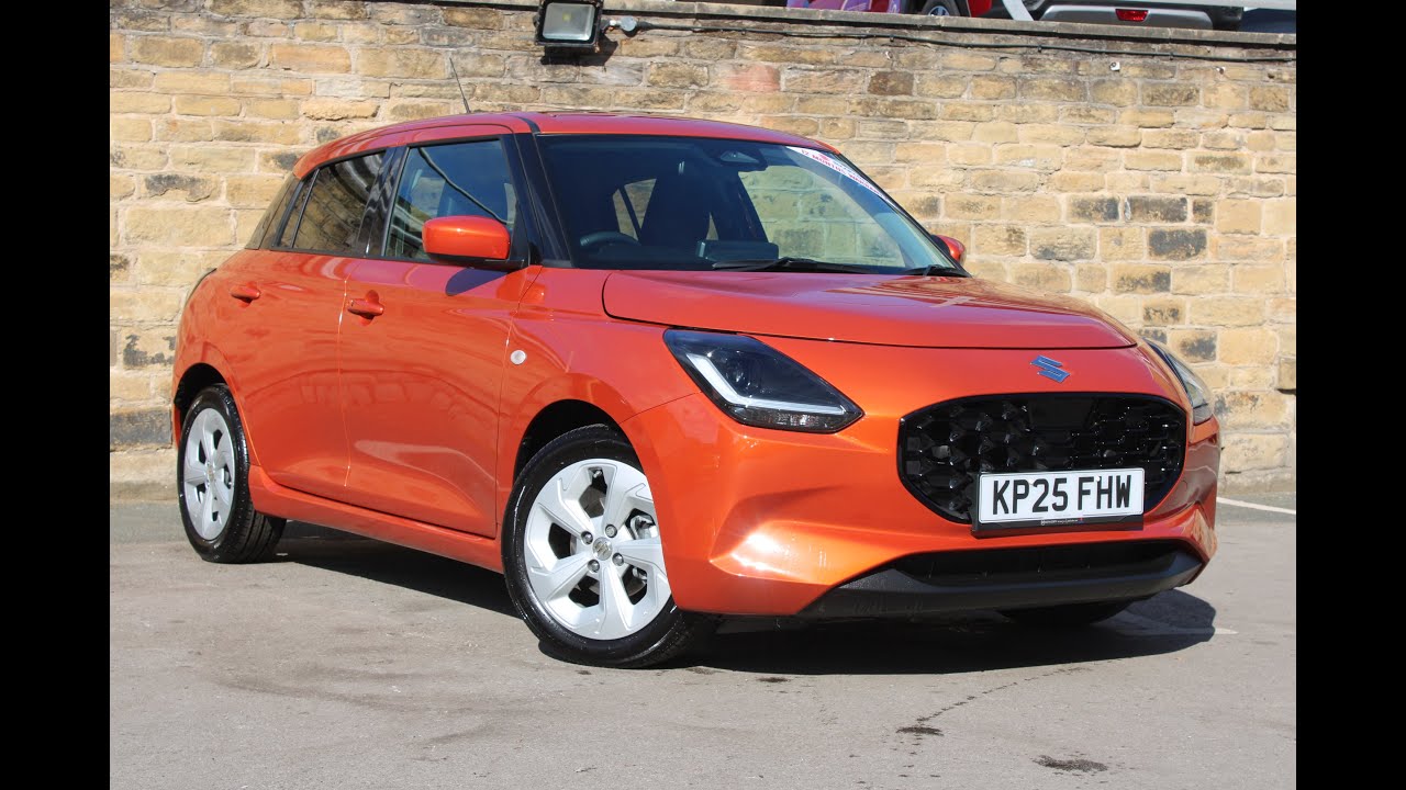 KP25 FHW Suzuki Swift Motion 5dr 1.2 MHEV Flame Orange 2025