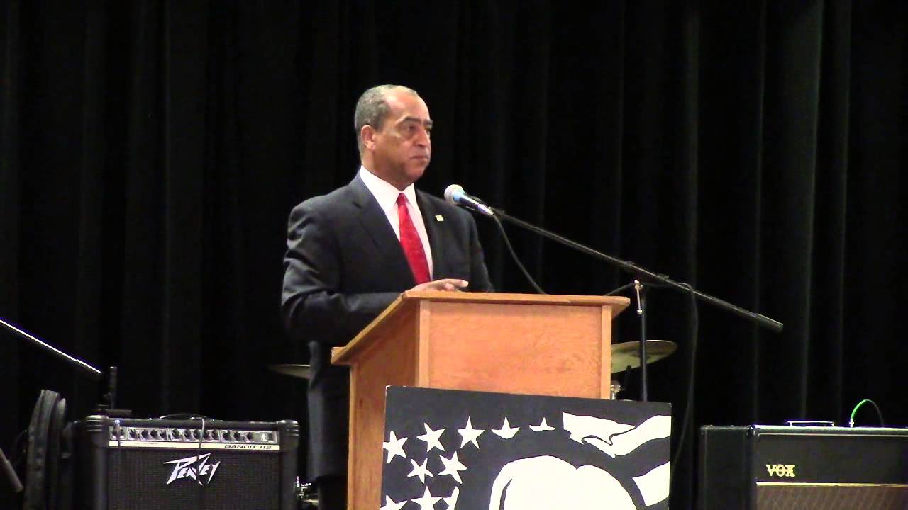 Tom Hansen Guest Speaker Bob Butler, Part 1 - MLK Breakfast (January 17, 2015)