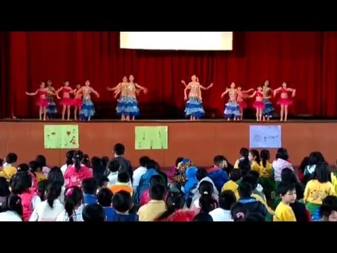 鷺江國小104年社團成果展~中東肚皮舞.林淑蓮老師指導 (音樂中途當機)