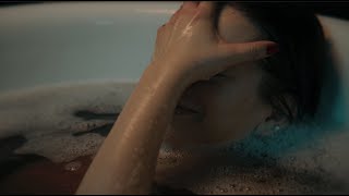 Glochi - Don't Worry [Official Music Video]