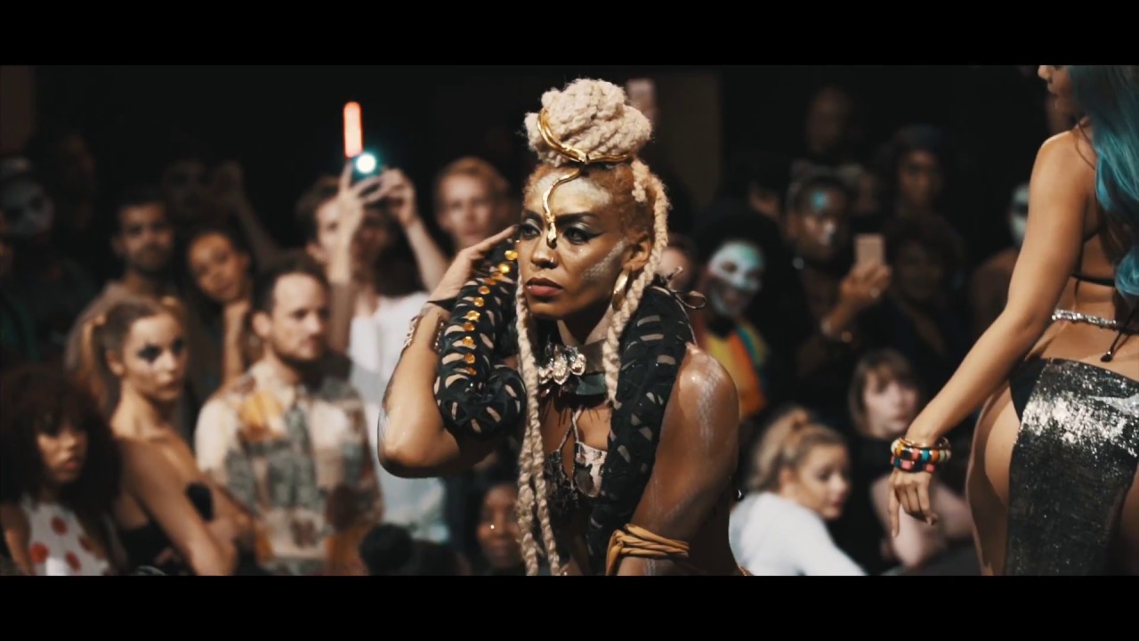 House of Vineyard - Carousel Ball