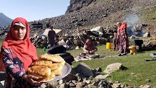 Nomadic Life in Afghanistan | Cooking Traditional Bolani | village life Afghanistan