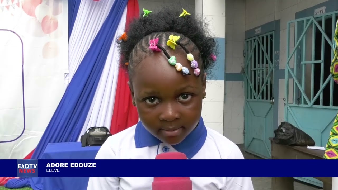 LE PRESCOLAIRE EMMANUEL DESCERNE DES PRIX AUX MEILLEURS ELEVES.