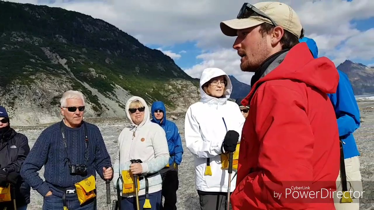 SKAGWAY GLACIERS, ALASKA. Guided Walking Tour (September)