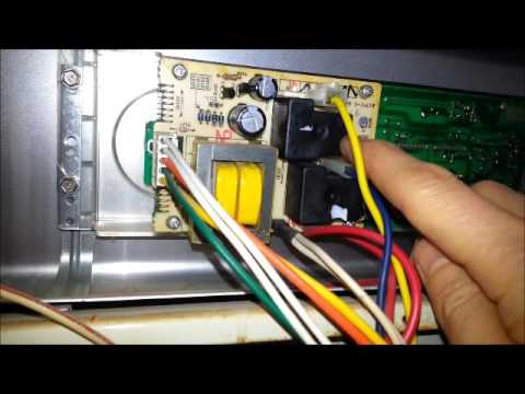 GE Electric Range Oven Element not turning off - YouTube