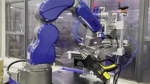 Small 6 axis robotic arm industrial robot