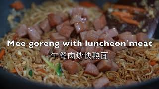 Maggi mee goreng with luncheon meat