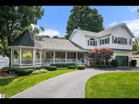 5161 Silver Pines Road, Traverse City, MI home video tour