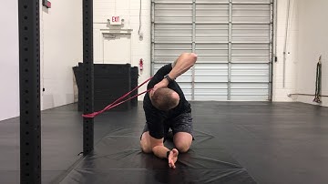 Kneeling Thoracic Rotation with BAND