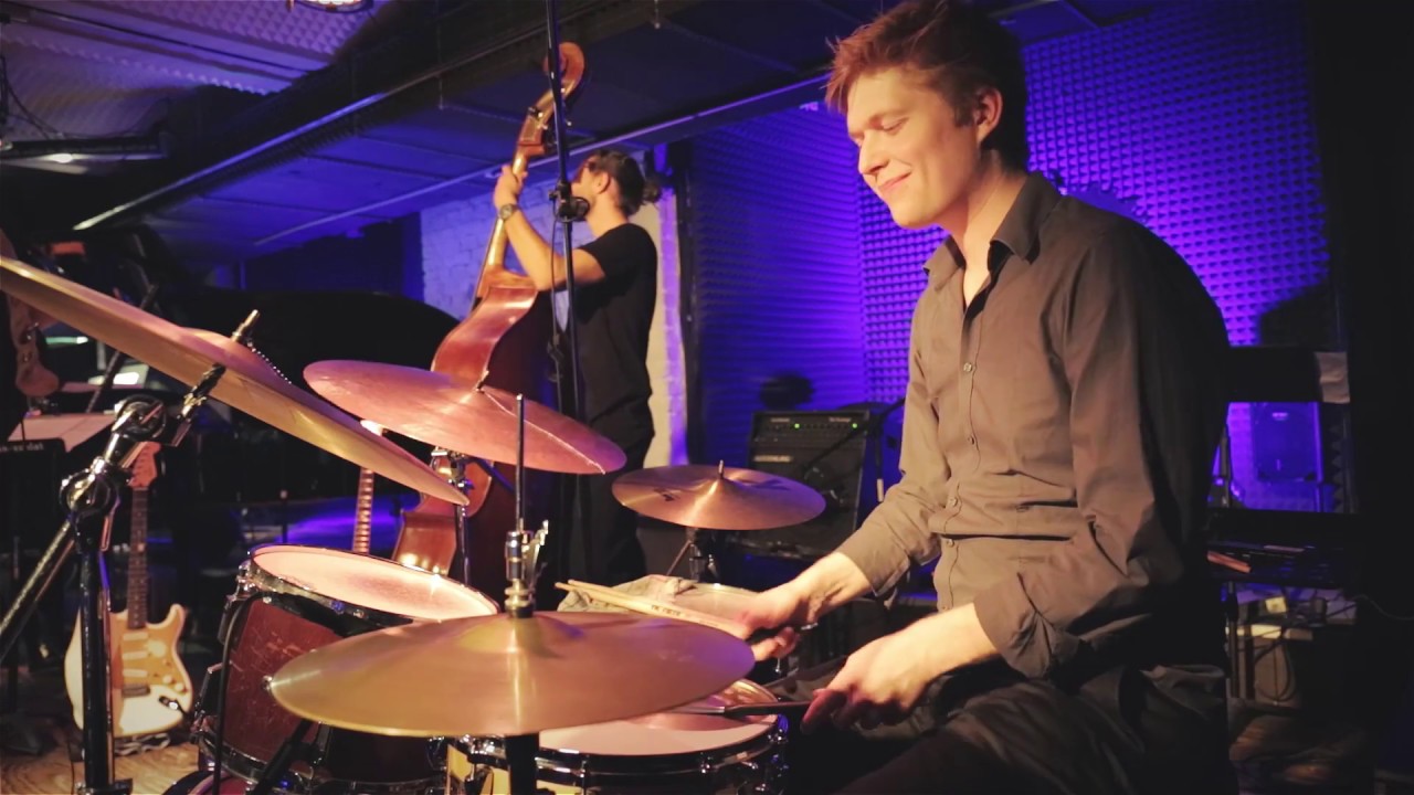 Die Therapie feat. Olivia Trummer -  Ein Moment der Ruhe (LIVE)