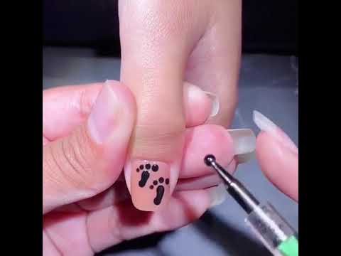 Desenhos em Unhas 💅 Desenho fácil de fazer 🌹#unhas #decoracaodeunhas #naildesing Desenhos em Unhas 💅 Desenho fácil de fazer 🌹#unhas #decoracaodeunhas #naildesing