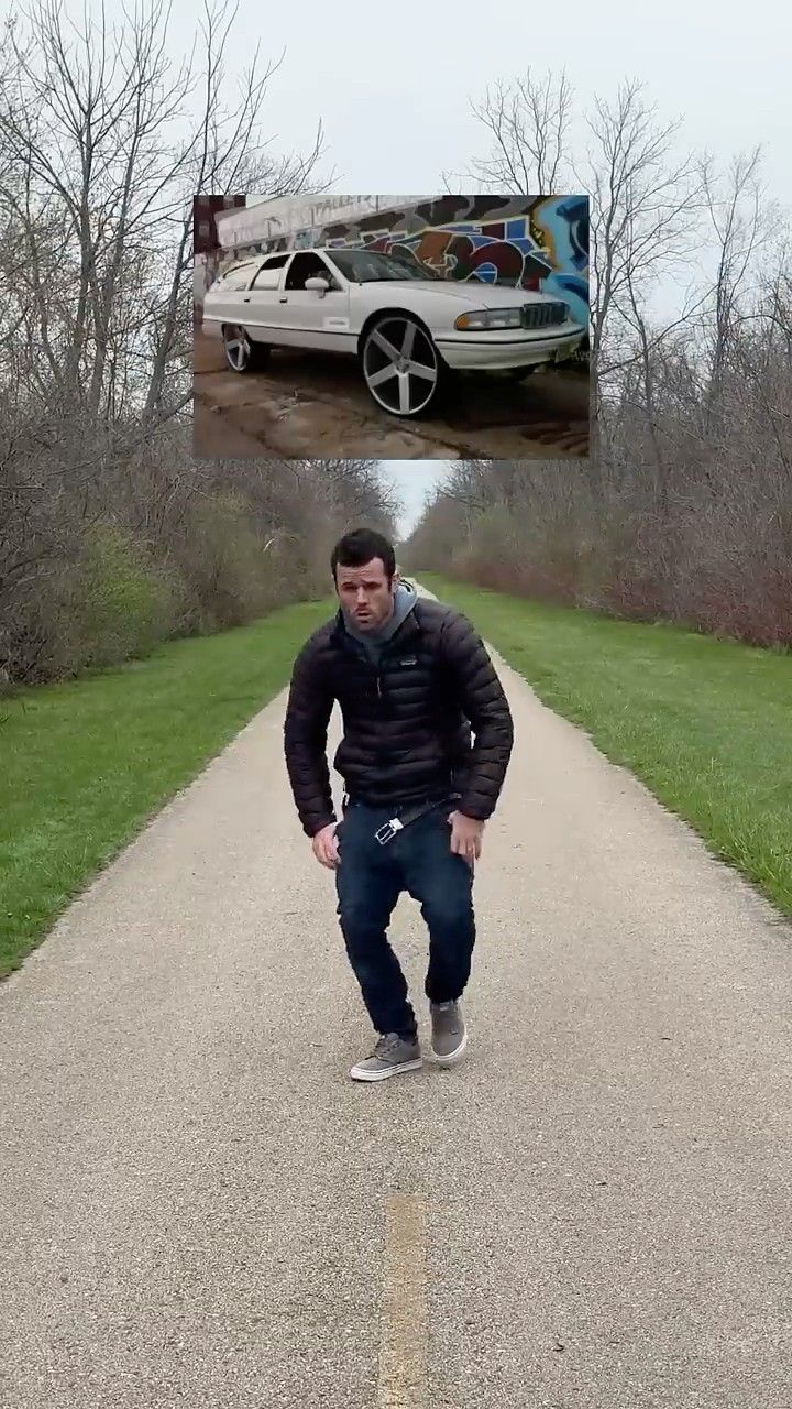 How people walk according to the car they drive