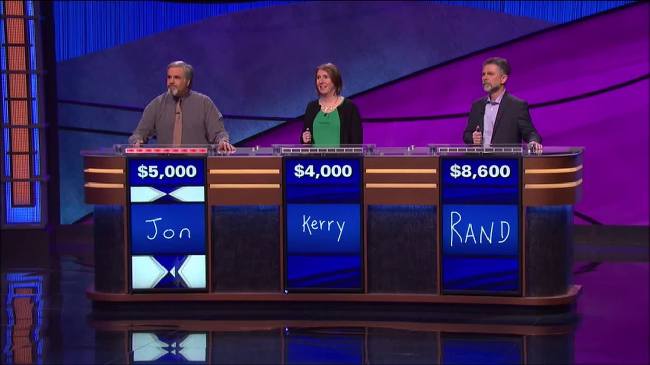 Who is Hollaback Girl? YouTube