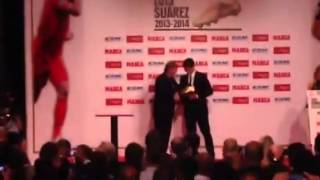Luis Suárez recibe la Bota de Oro
