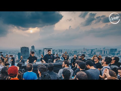 Video: Personaje Unice Pe Care Le Veți Găsi în Jurul Mexico City