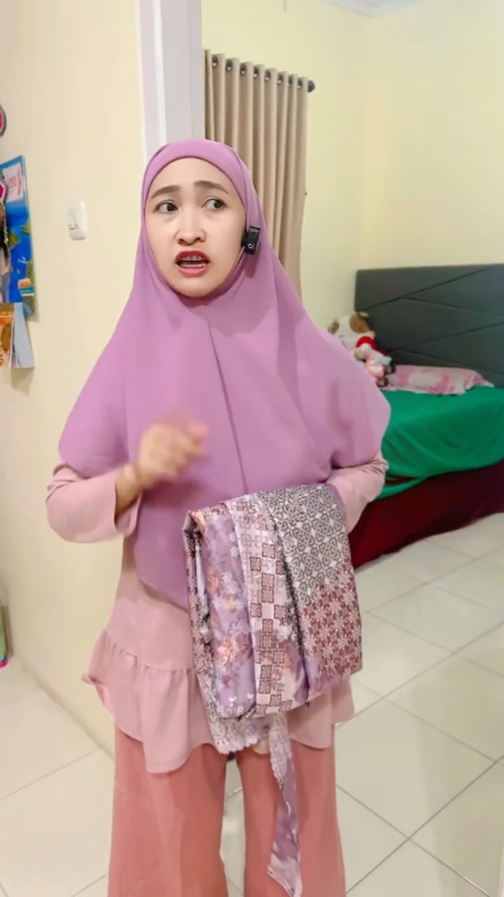 NASIB JADI KAKA SERBA SALAH ?