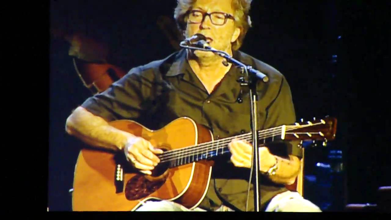 Eric Clapton Acoustic Guitar Solo - Live - YouTube