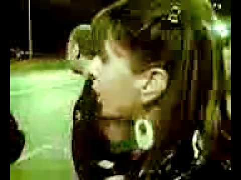 ნინო სამხარაძე აგინებს ბოზებს