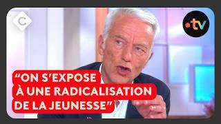 Augmentation du SMIC, budget, ministère de la jeunesse: le patron du medef réagit