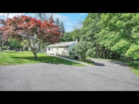 20 Saint Michaels Terrace, Carmel Hamlet, NY home video tour