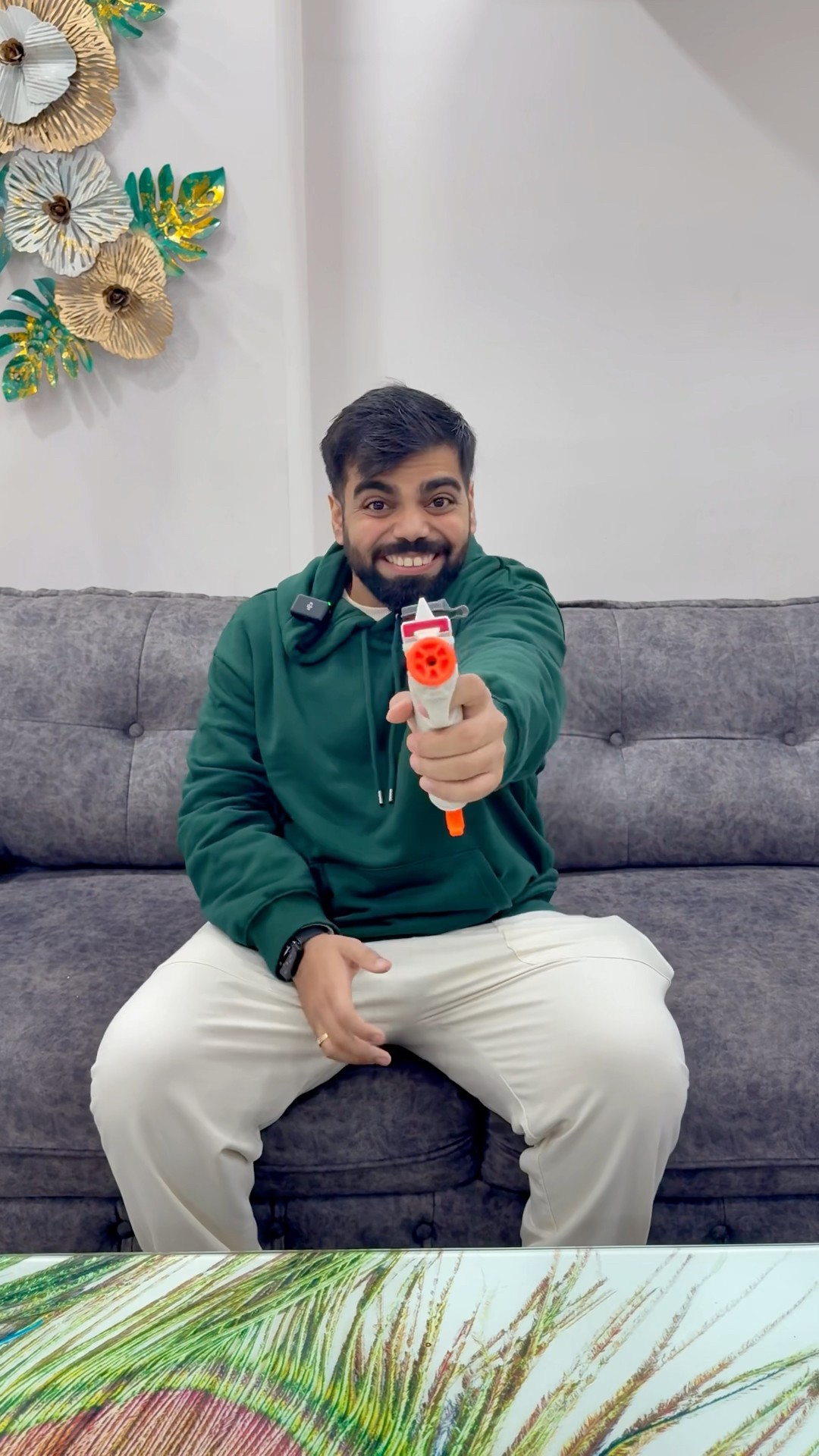 Mummy nai gaurav ko di jelly  gun #youtubeshorts #gauravaroravlogs #shorts
