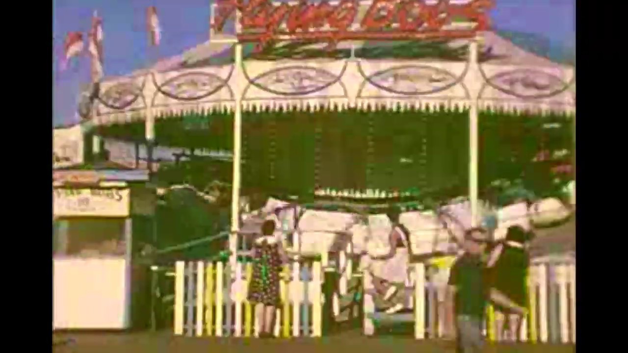 Old creepy Circus/Carnival music