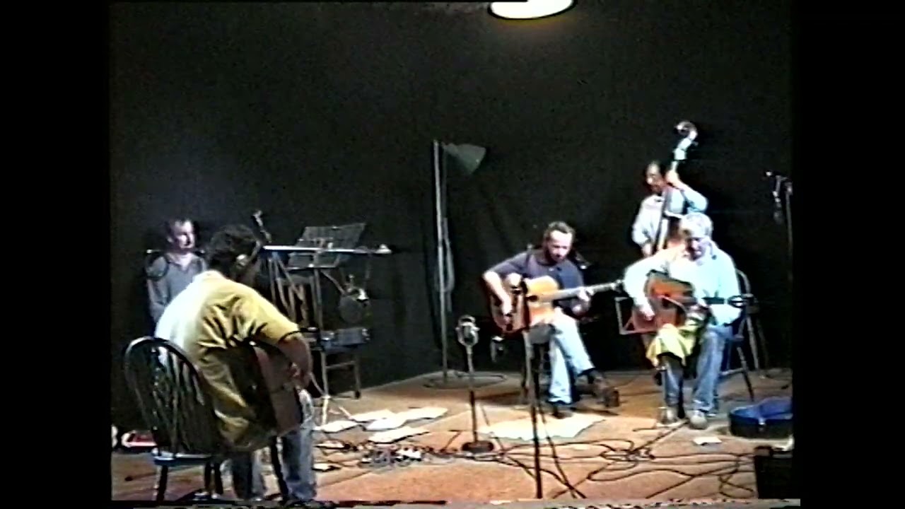 在 YouTube 上观看 Time on my hands by Fapy Lafertin and Le Jazz (album version)