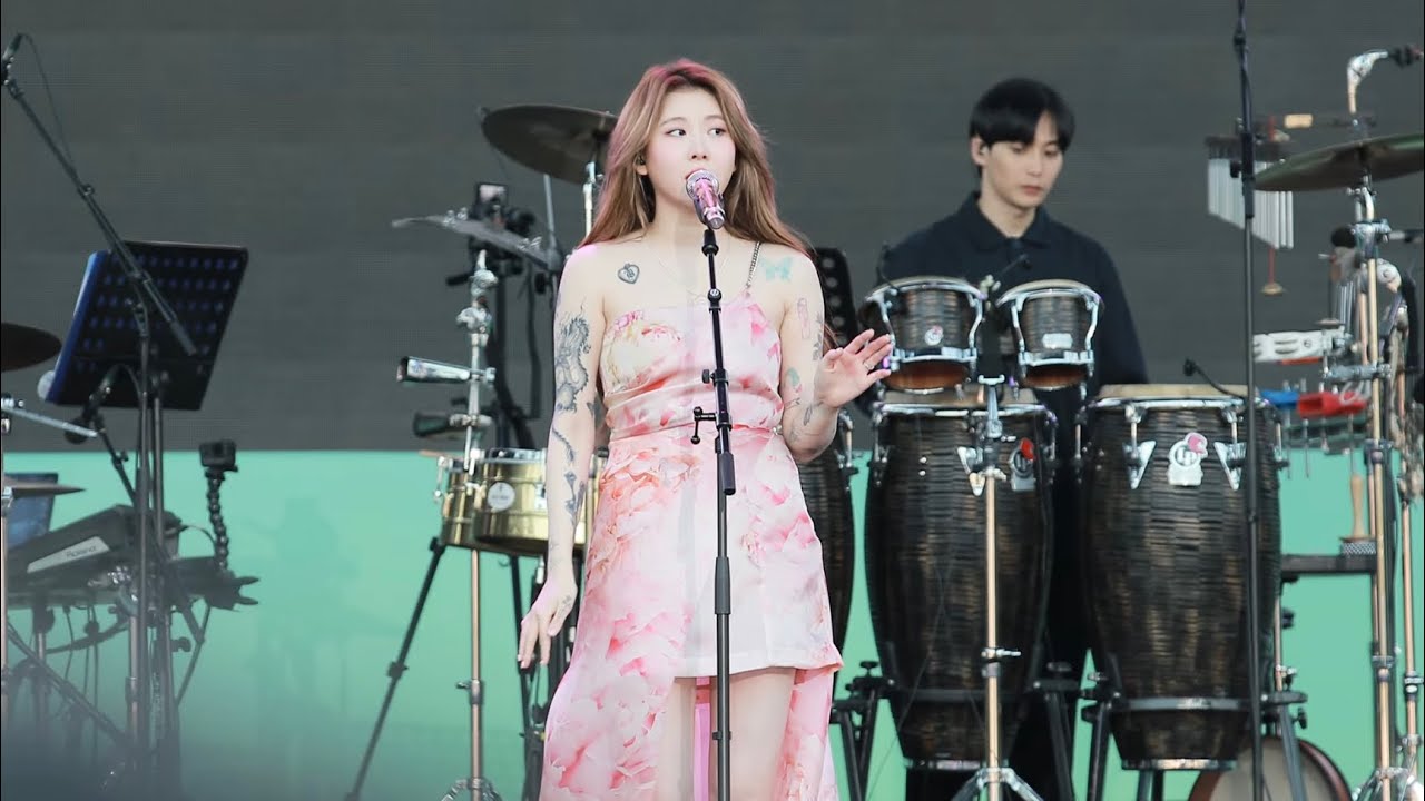 220527 백예린(Yerin Baek) - Stronger than me (cover) @ 서울재즈페스티벌, 올림픽공원