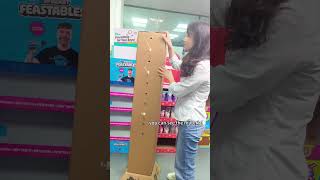 A Guide on 4 Sides Hook Display
