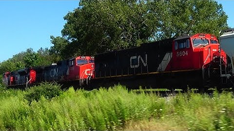 Chasing 3 Canadian national Engines on NS Train