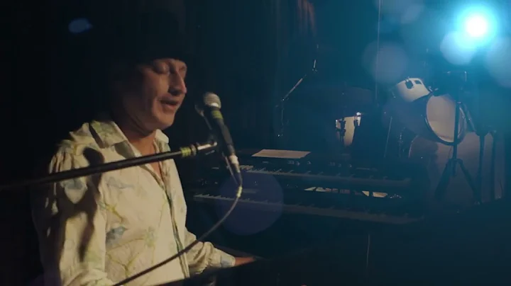 Glenn Rhodes - My Baby Just Cares For Me