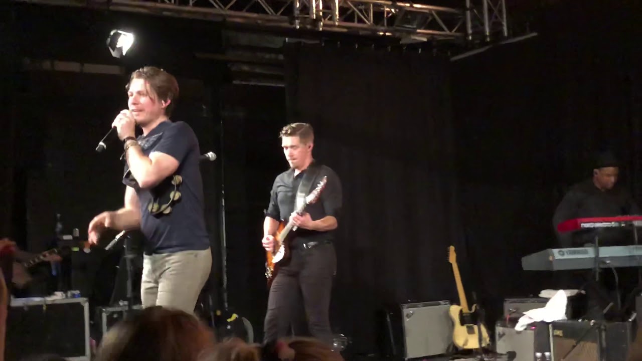 Give a little - Hanson live