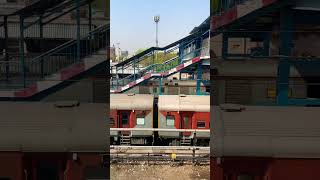 Train status video 💞🚦 #train #trainjourney #railway #indianrailways #trendingshorts #viralvideo