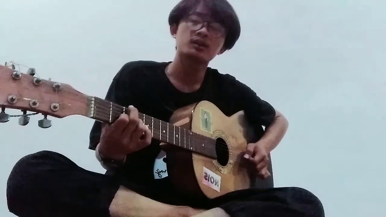 Hari bersamanya cover - YouTube