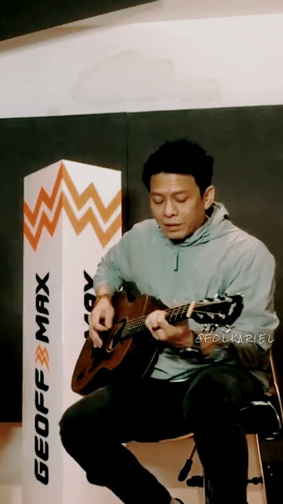 DENGAR SUARA ARIEL COVER LAGU NIRVANA !!