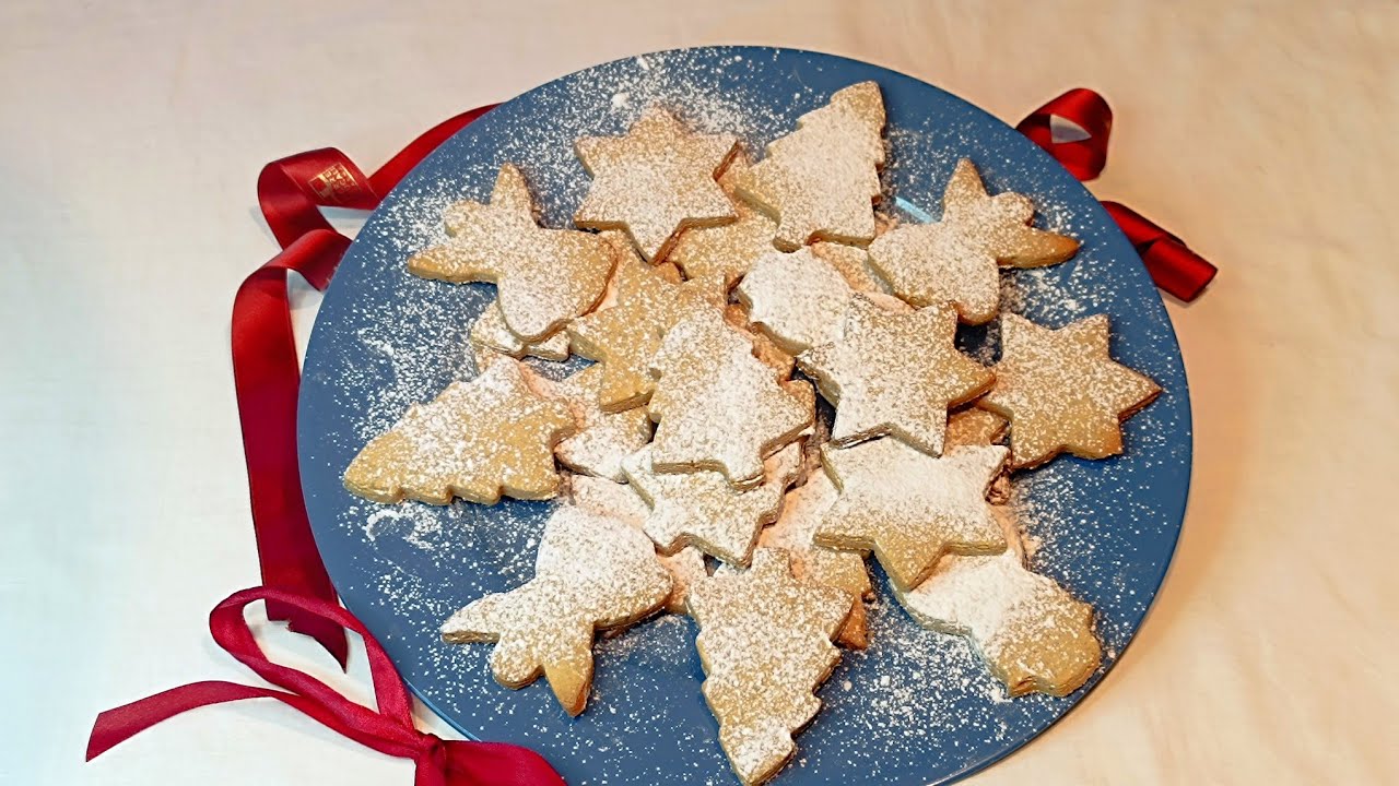 Biscotti di Natale con frolla alla castagna, la magia delle Feste!