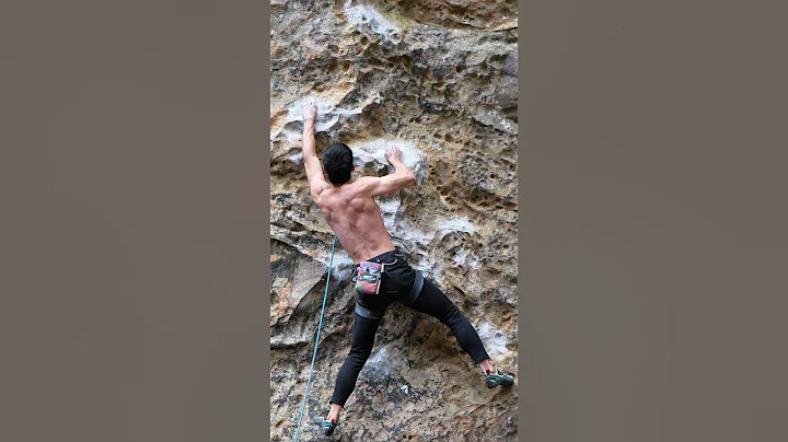 Will I Send The Legend (5.13b) in Two Days? | Red River Gorge Climbing Vlog#2