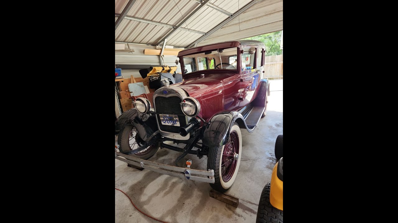 Рассухаривание клапана на Ford -A Briggs 1929 .(Valve decompression)