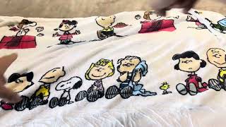 Real Review of Berkshire Peanuts/Snoopy Throw Blanket screenshot 4