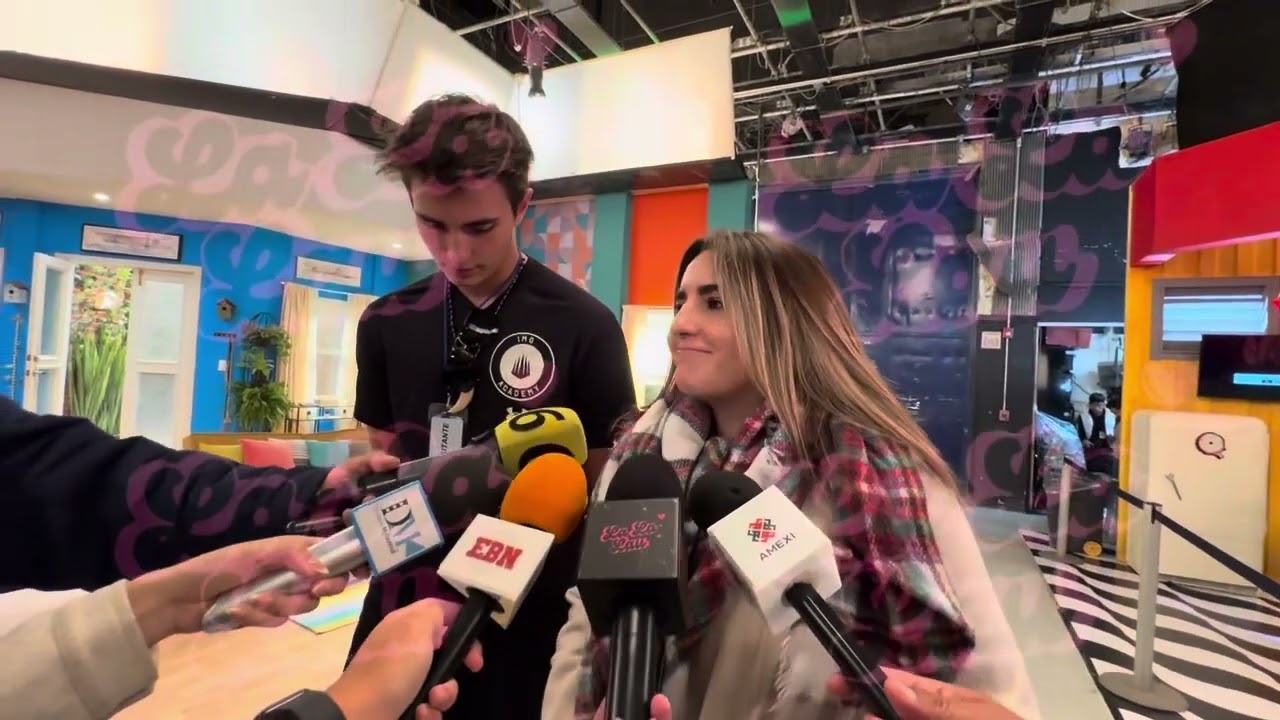 SANTIAGO RULLÍ acompañó a su novia PAULA CACHO