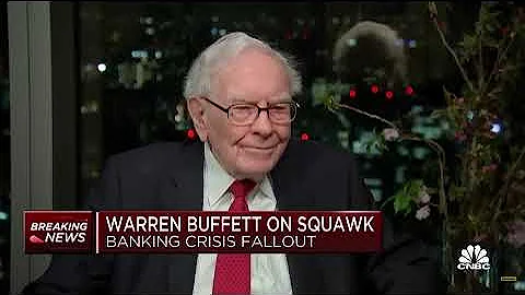 Why Did Warren Buffett Sell His Bank Stocks?