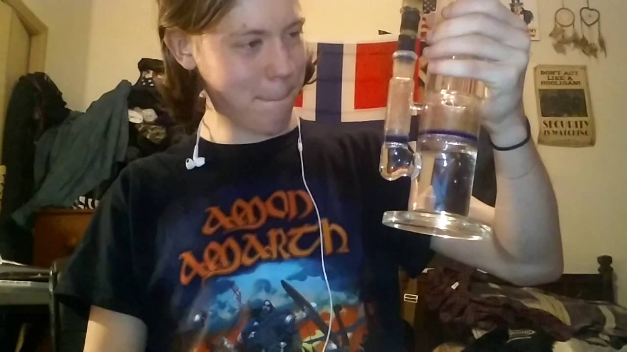 HALF GRAM BONG RIP ATTEMPT! Failed in shame!