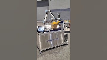 Pack Expo with Universal Robots Case Packer