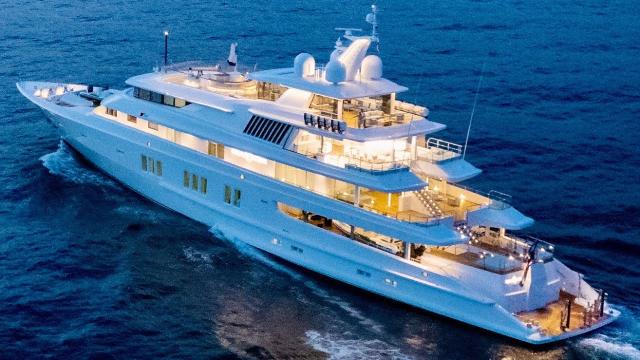 73 m motor yacht