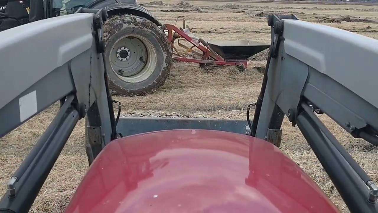 Salaojitusta Jyry-auralla