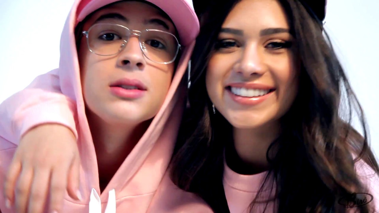 Clipe Tudo Bem - Coleção João Guilherme by Birô